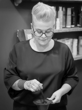 Anja Lutzenberger - Hairstylistin 